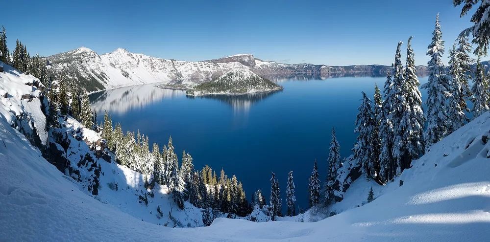 Crater Lake seen from the rim